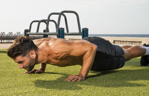 PLAN DE ENTRENAMIENTO HIPERTROFIA HOMBRE (AUMENTO DE MASA MUSCULAR CASA O AIRE LIBRE)